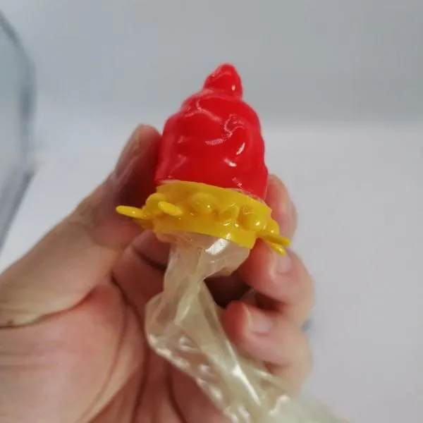Bao Cao Su 12 con giáp - bên trong